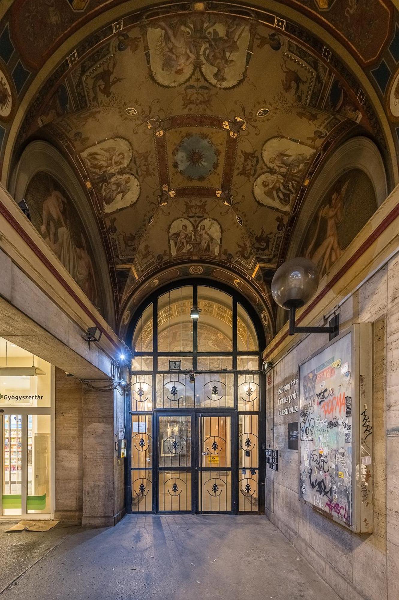 Appartement Luxury & Quiet Near Newyorkcafe Budapest